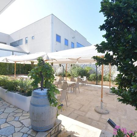 Noemi B&B Modugno Exterior photo